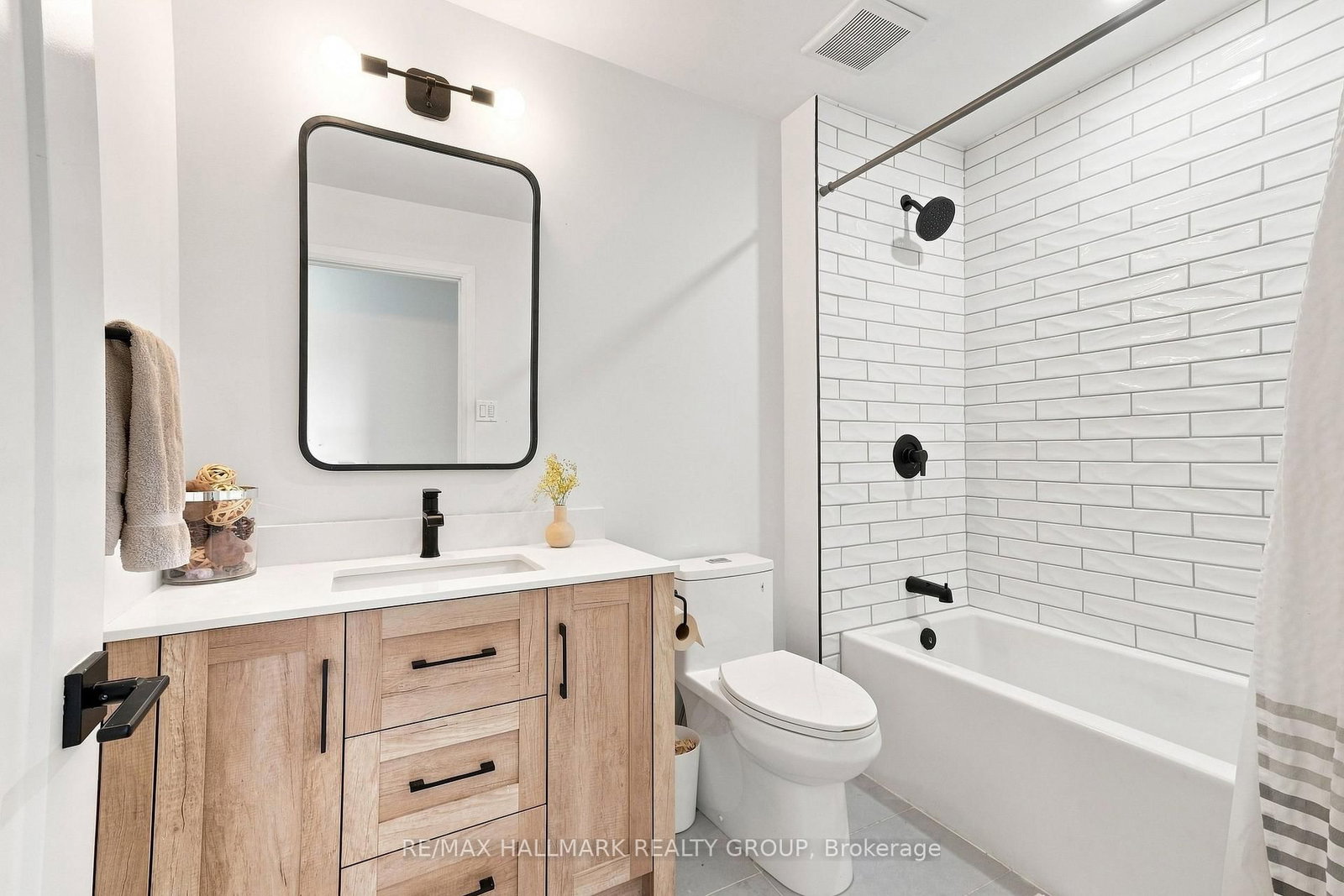 776 MCFARLANE Road • North Grenville, ON photo 19