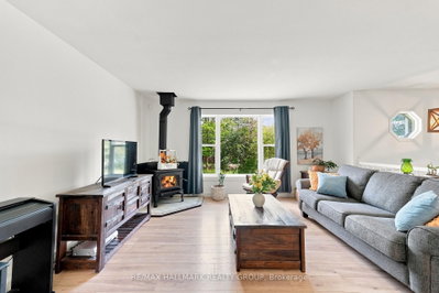 776 MCFARLANE Road • North Grenville, ON photo 4