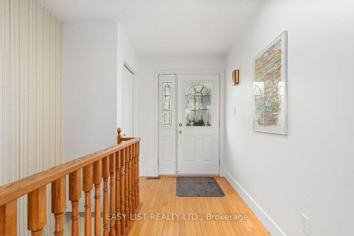 456 Old Surrey Lane • Kawartha Lakes, ON photo 4