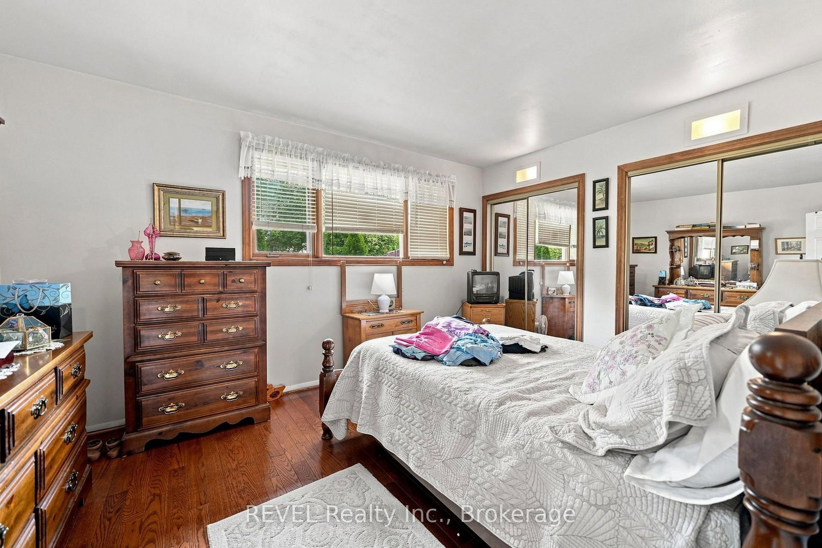 563 Bunting Road • St. Catharines, ON photo 25