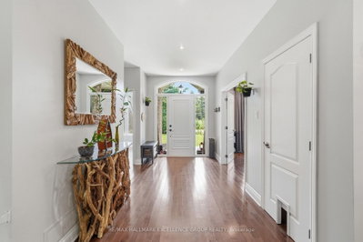 1363 Du Golf Road • Clarence-Rockland, ON photo 4