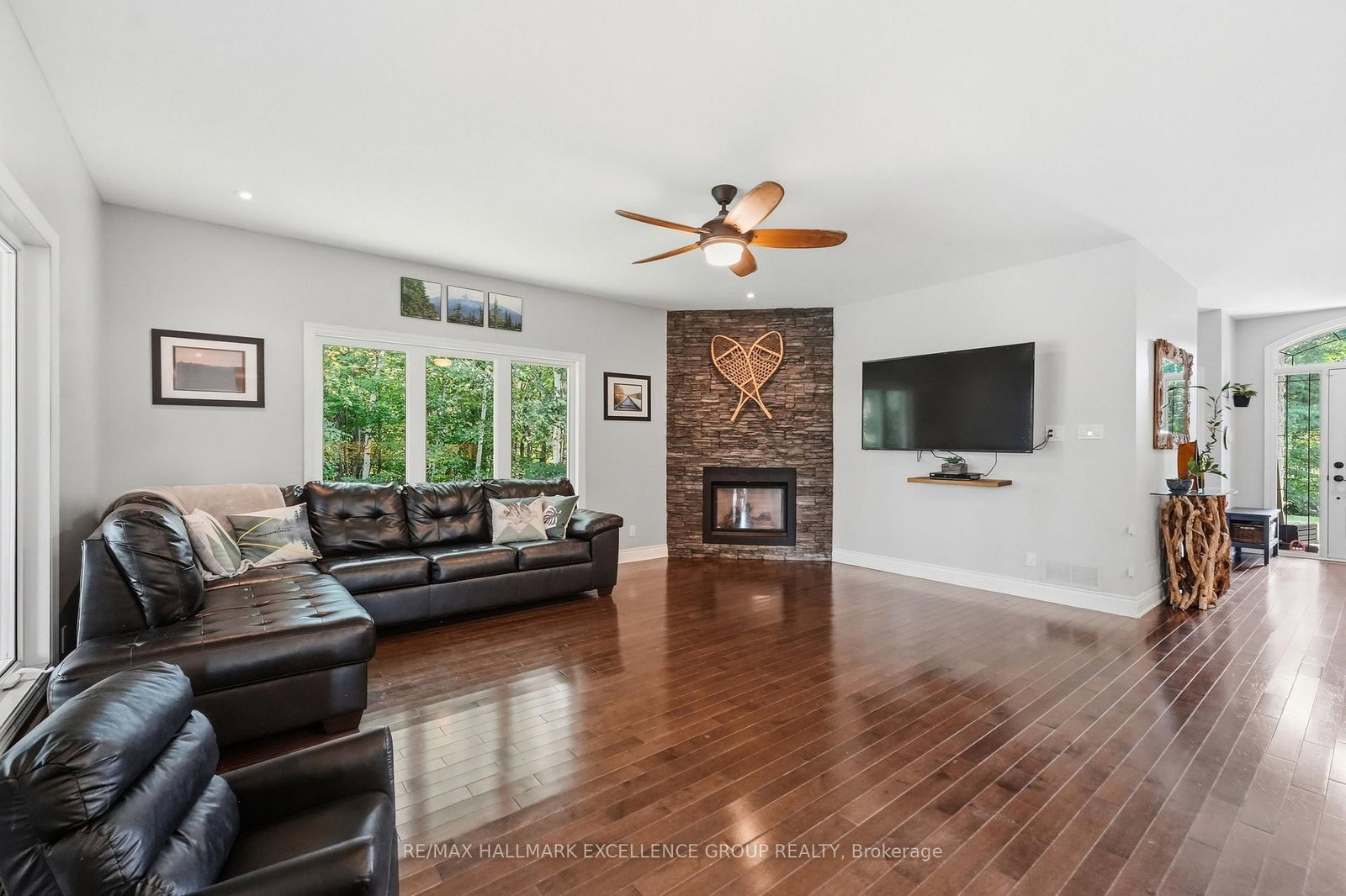 1363 Du Golf Road • Clarence-Rockland, ON photo 5