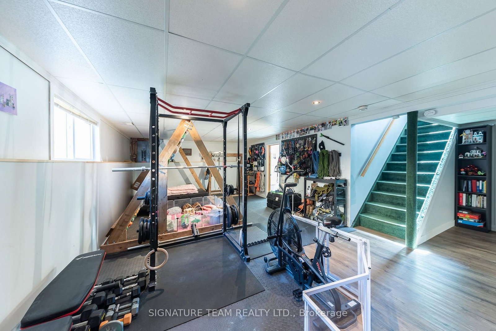 10 Selkirk Street • Petawawa, ON photo 23
