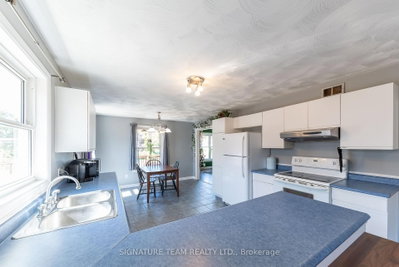 10 Selkirk Street • Petawawa, ON photo 9