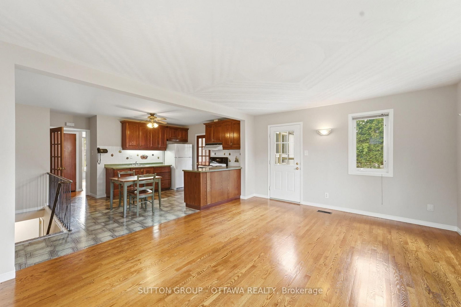 1981 Bel-Air Drive • Ottawa, ON photo 17
