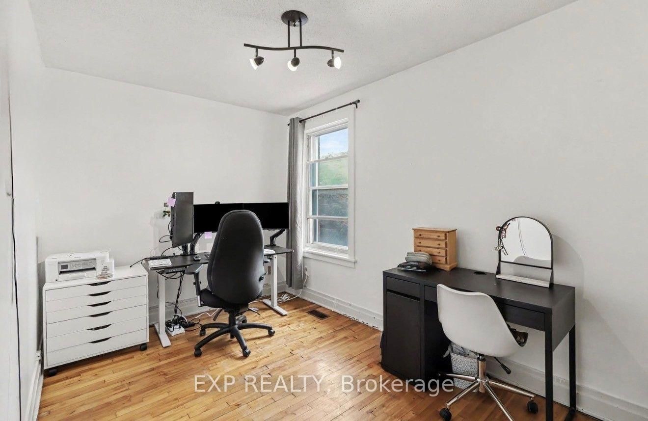 109 Hopewell Avenue • Ottawa, ON photo 23