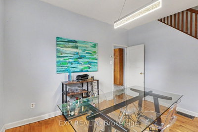 109 Hopewell Avenue • Ottawa, ON photo 9