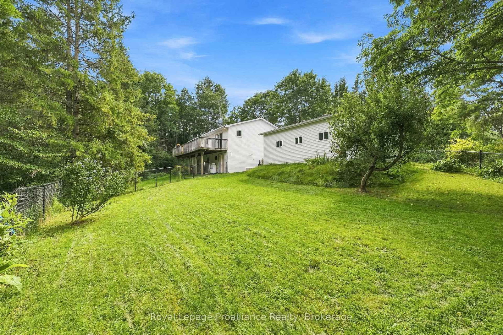 1528 Pinewood School Road • Brighton, ON photo 38