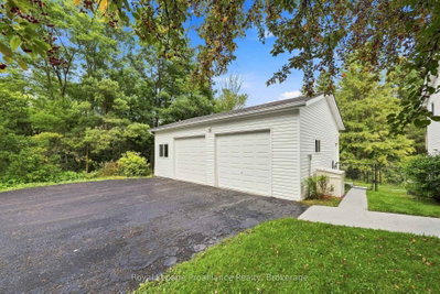 1528 Pinewood School Road • Brighton, ON photo 4