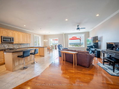 6 Mapleview Place • North Bay, ON photo 8