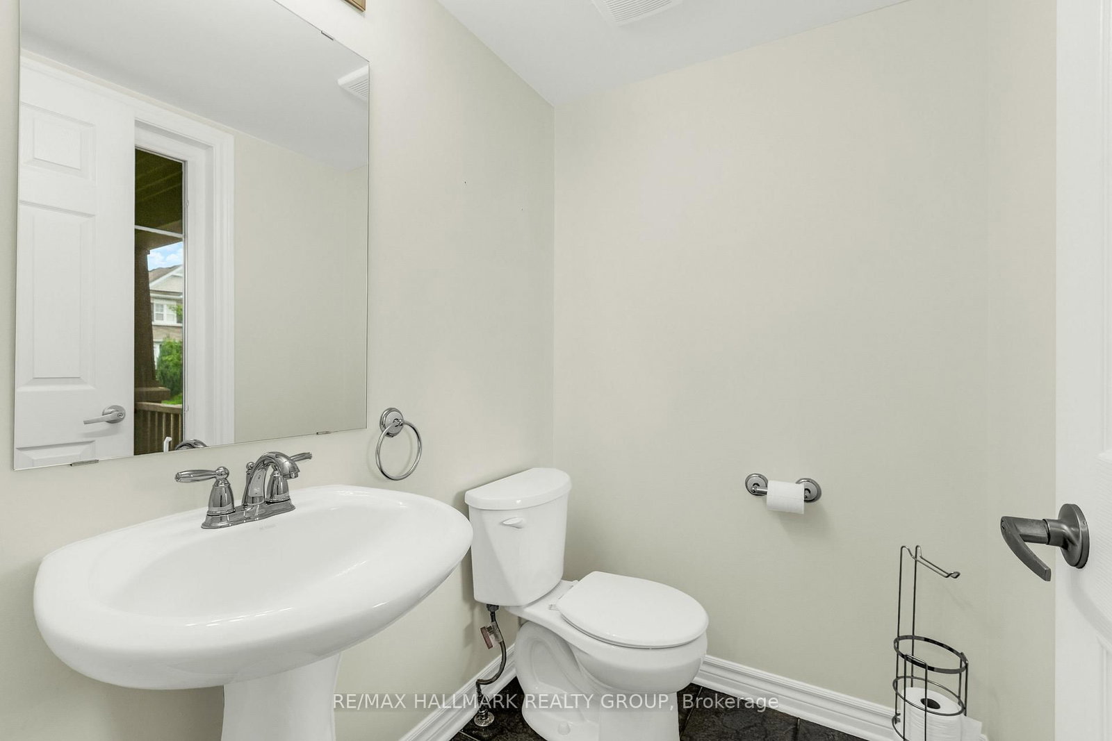 3462 River Run Avenue • Ottawa, ON photo 12