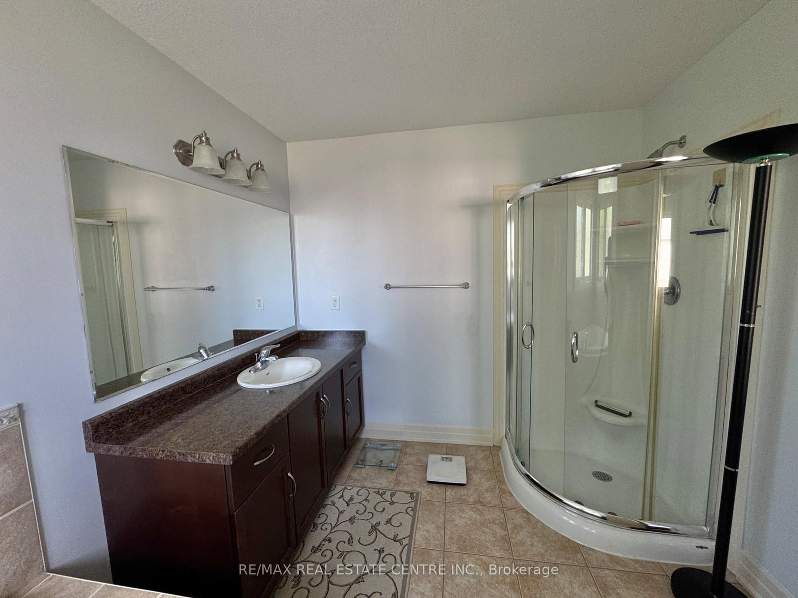 32 Hodgson Drive • Guelph, ON photo 17
