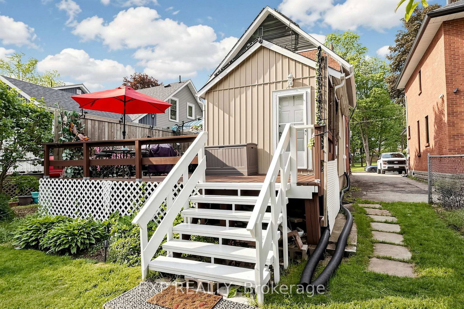 28 Simcoe Street • Kawartha Lakes, ON photo 36