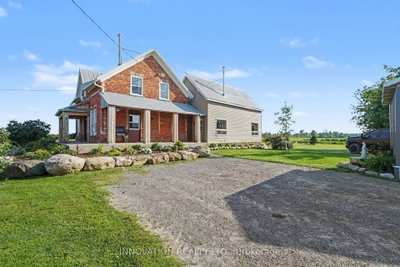 649 Upper Dwyer Hill Road • Almonte, ON photo 2