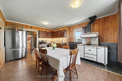 649 Upper Dwyer Hill Road • Almonte, ON photo 7