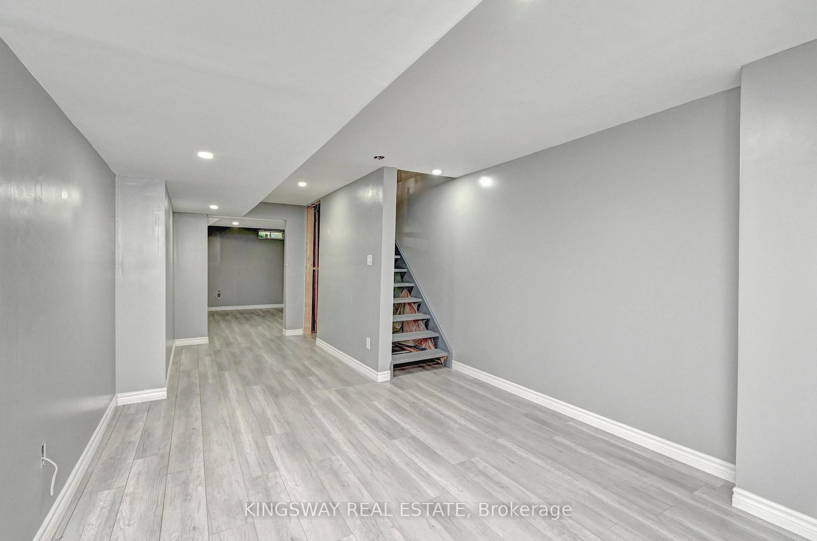 103 Blackbird Circle • Cambridge, ON photo 36
