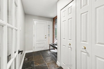 1673 Teslin Court • Orleans, ON photo 2