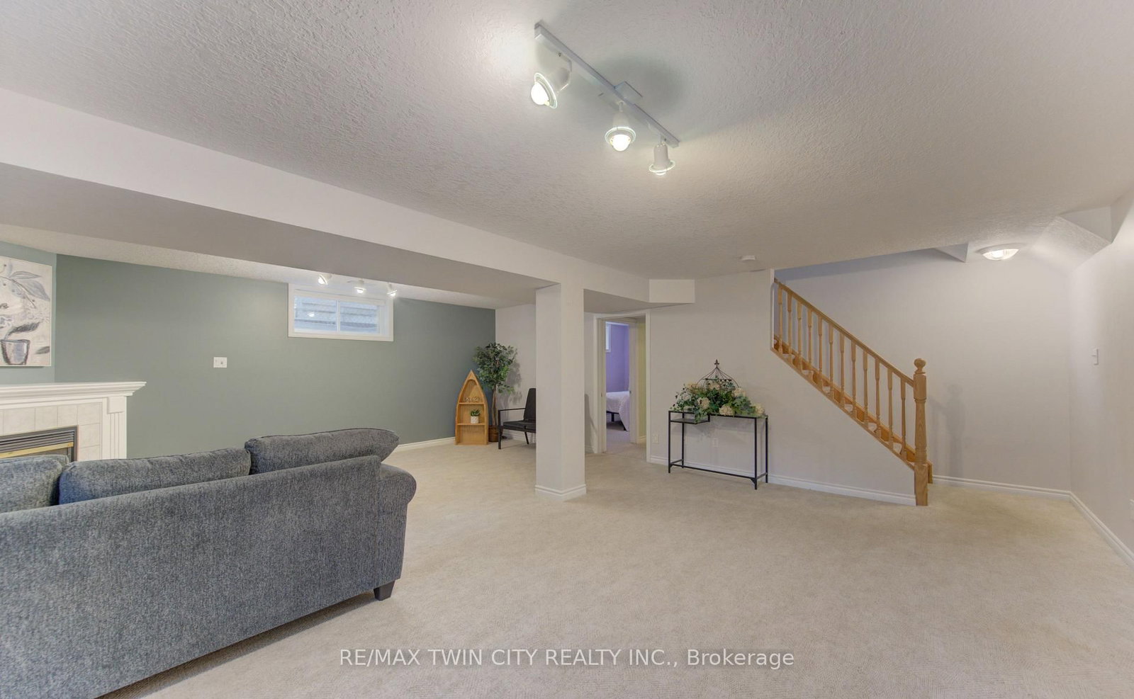 95 York Street E • Centre Wellington, ON photo 27