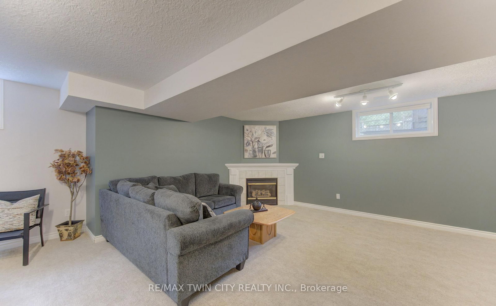 95 York Street E • Centre Wellington, ON photo 29