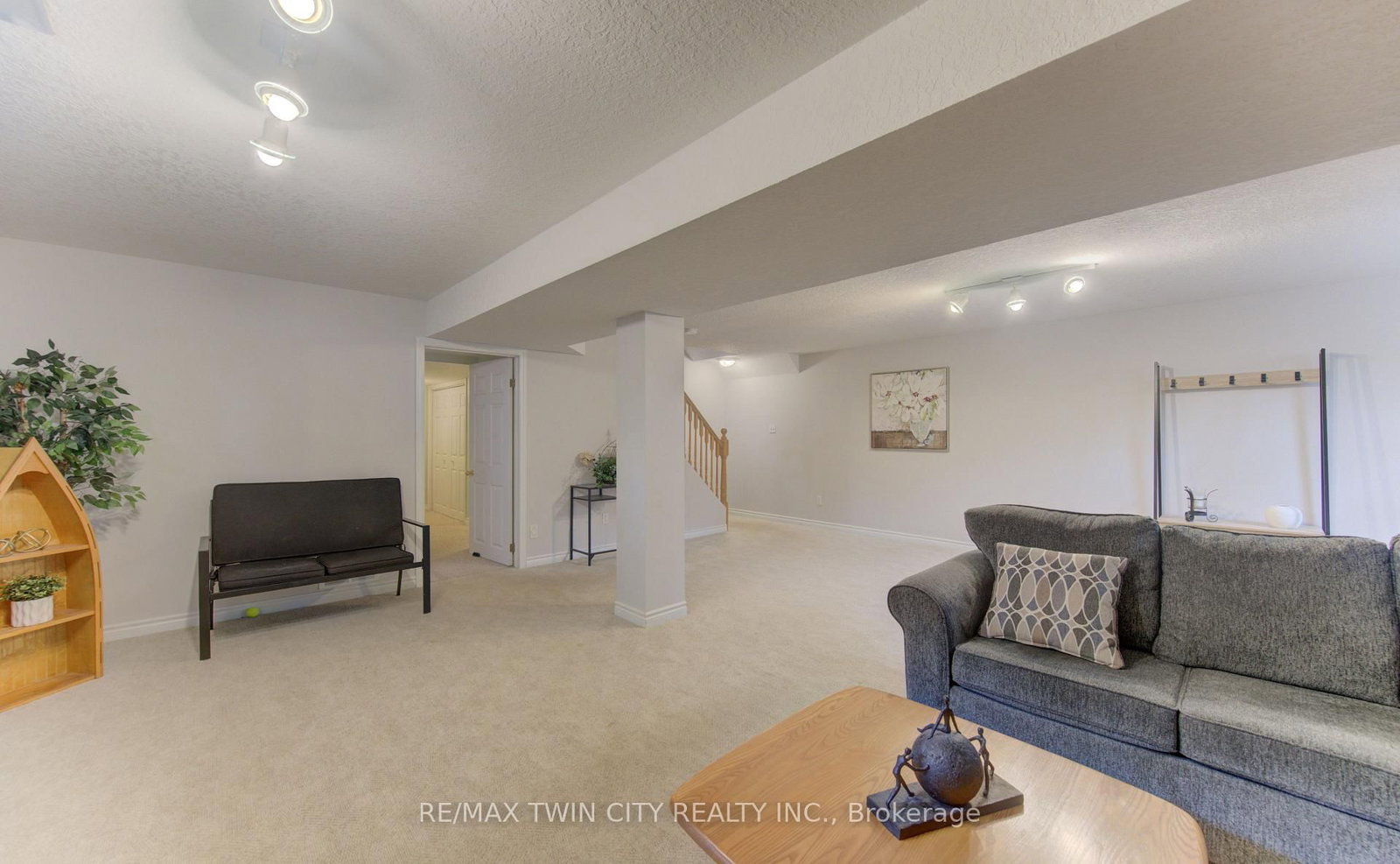 95 York Street E • Centre Wellington, ON photo 34