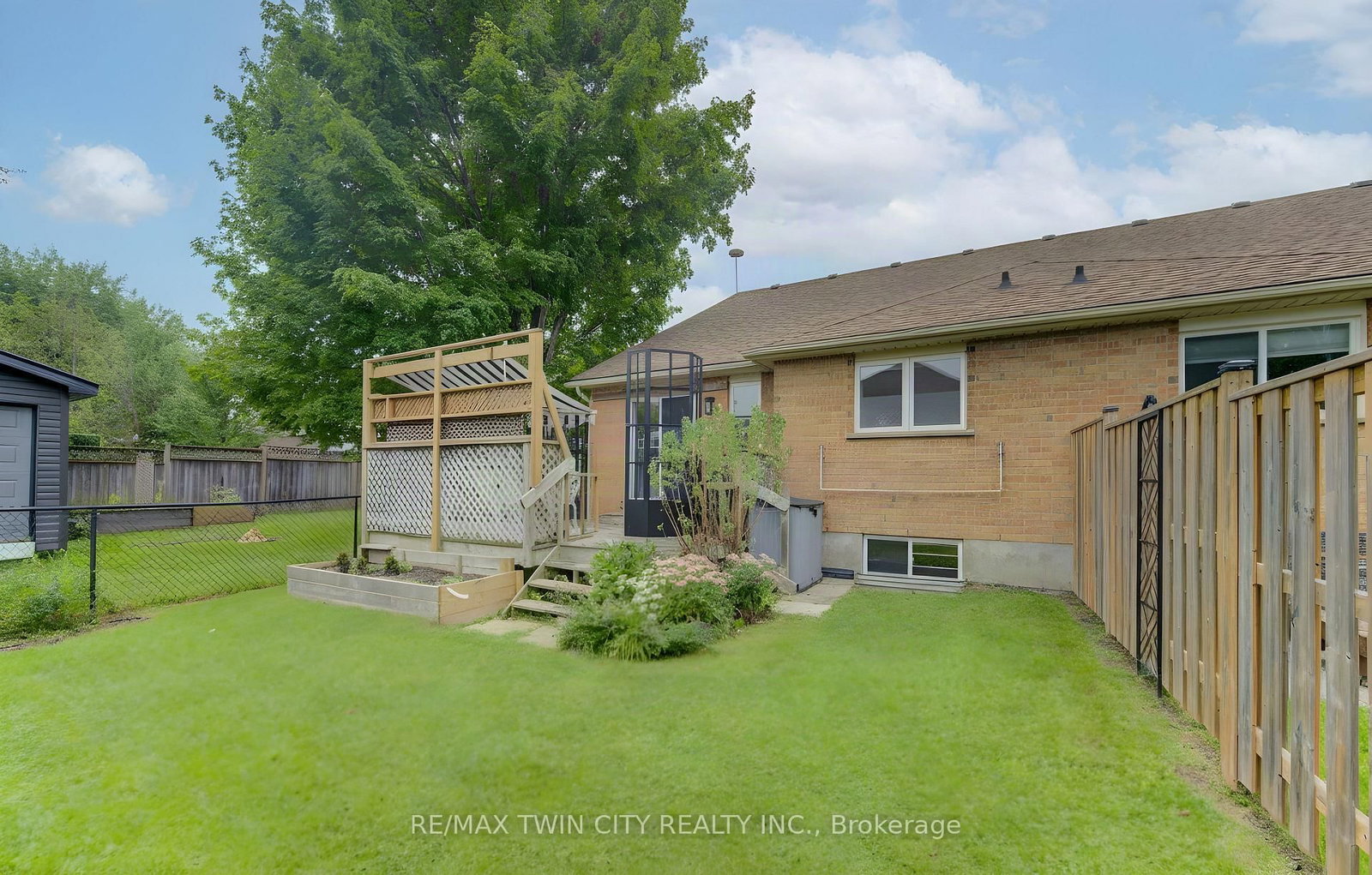 95 York Street E • Centre Wellington, ON photo 38