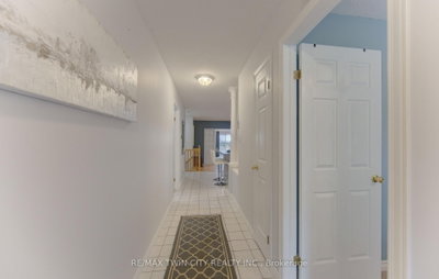 95 York Street E • Centre Wellington, ON photo 6