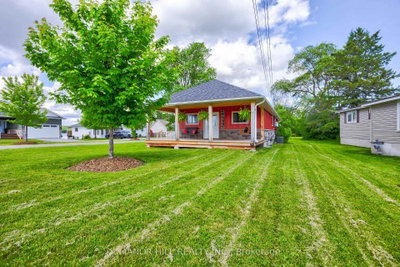 56 West Street N • Kawartha Lakes, ON photo 2