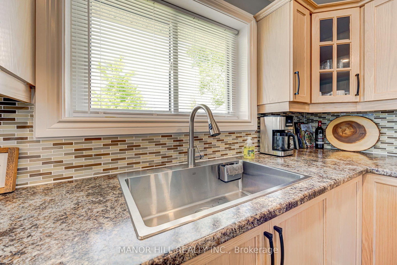 56 West Street N • Kawartha Lakes, ON photo 21