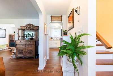 5682 Hanan Avenue • Niagara Falls, ON photo 6
