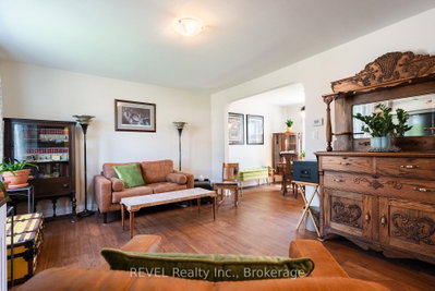 5682 Hanan Avenue • Niagara Falls, ON photo 7