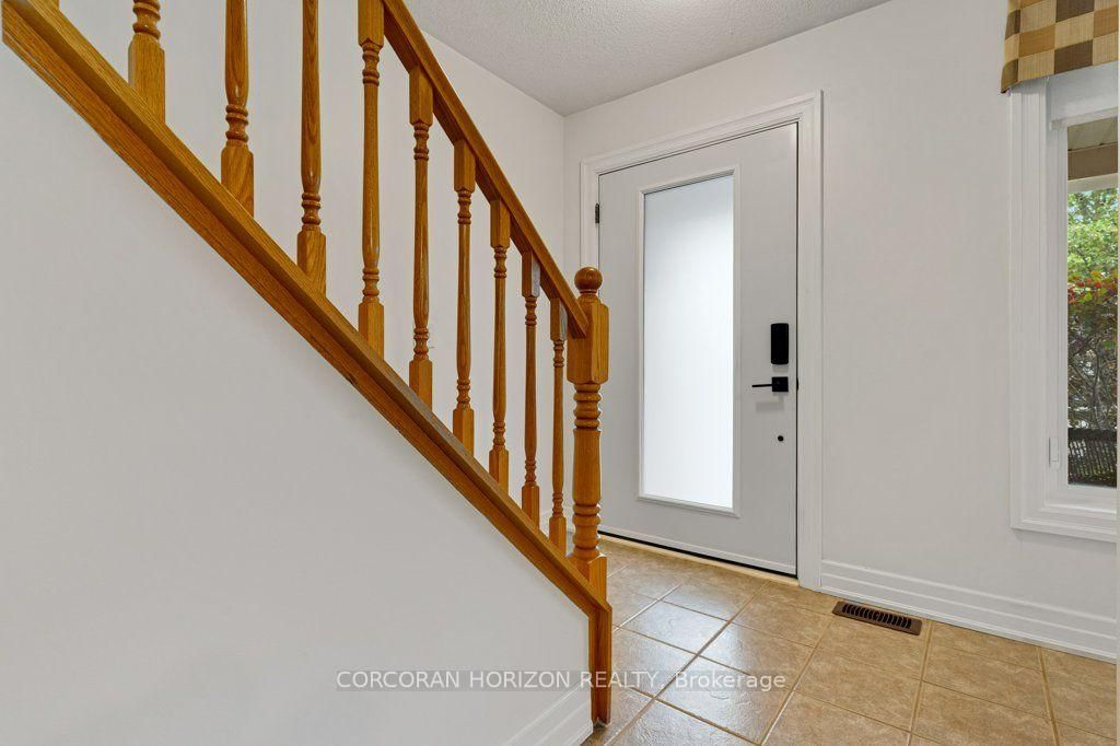 88 Baggs Crescent • Cambridge, ON photo 3