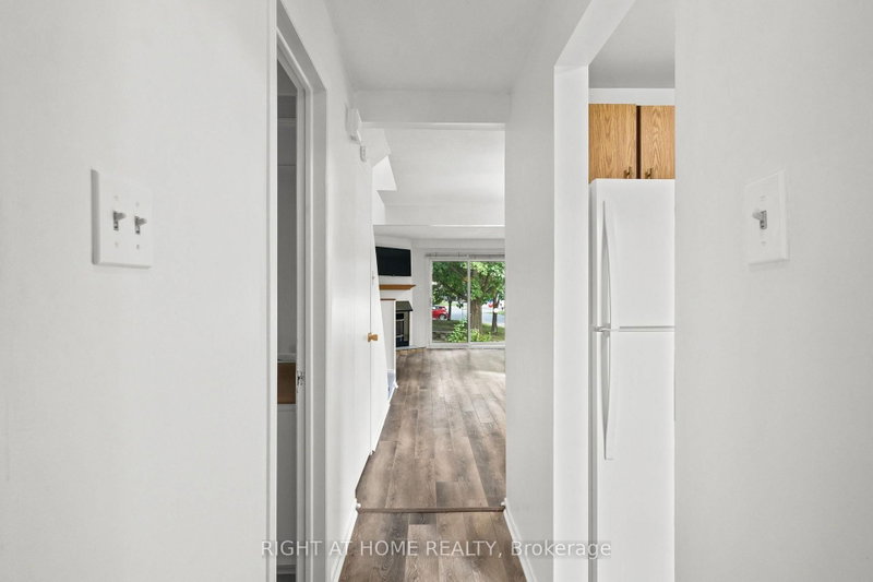 158F VALLEY STREAM Drive