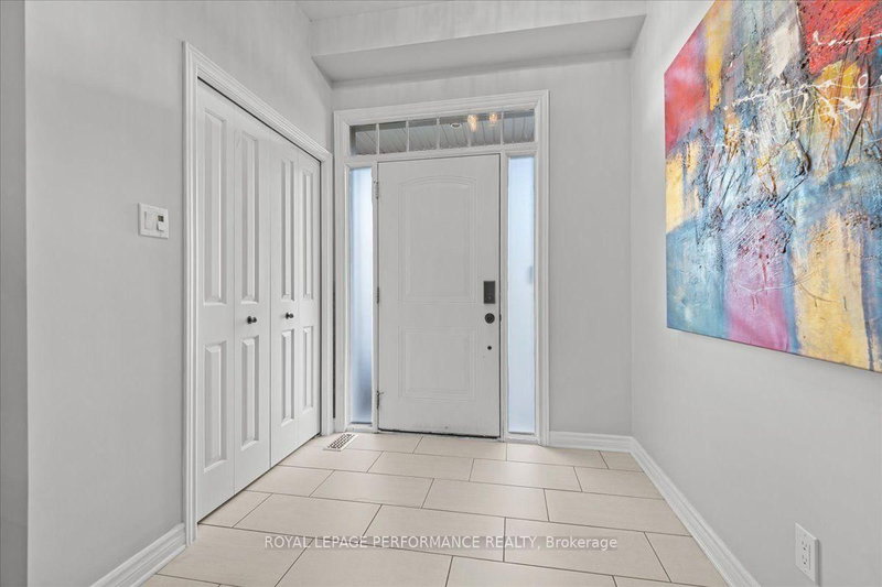 929 Verbena Crescent