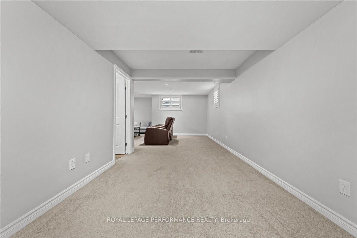 929 Verbena Crescent • Ottawa, ON photo 34