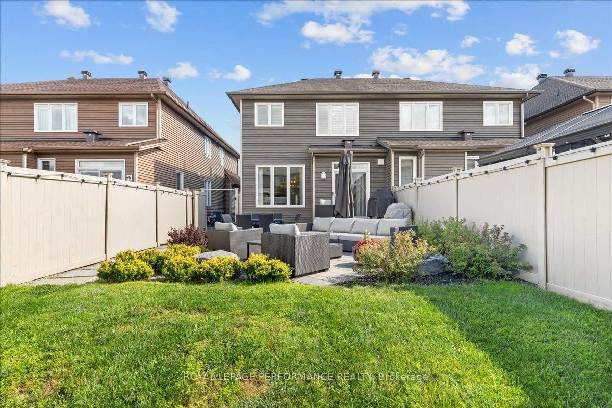 929 Verbena Crescent • Ottawa, ON photo 40