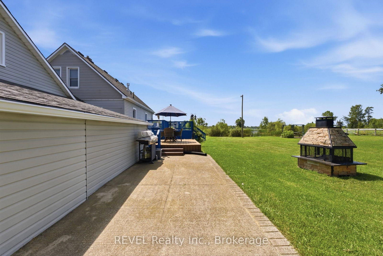 1055 Burger Road • Fort Erie, ON photo 19