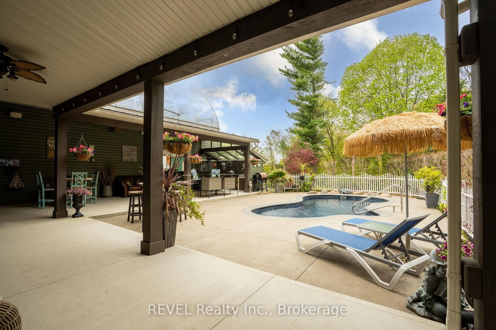 573 CANBORO Road • Pelham, ON photo 43