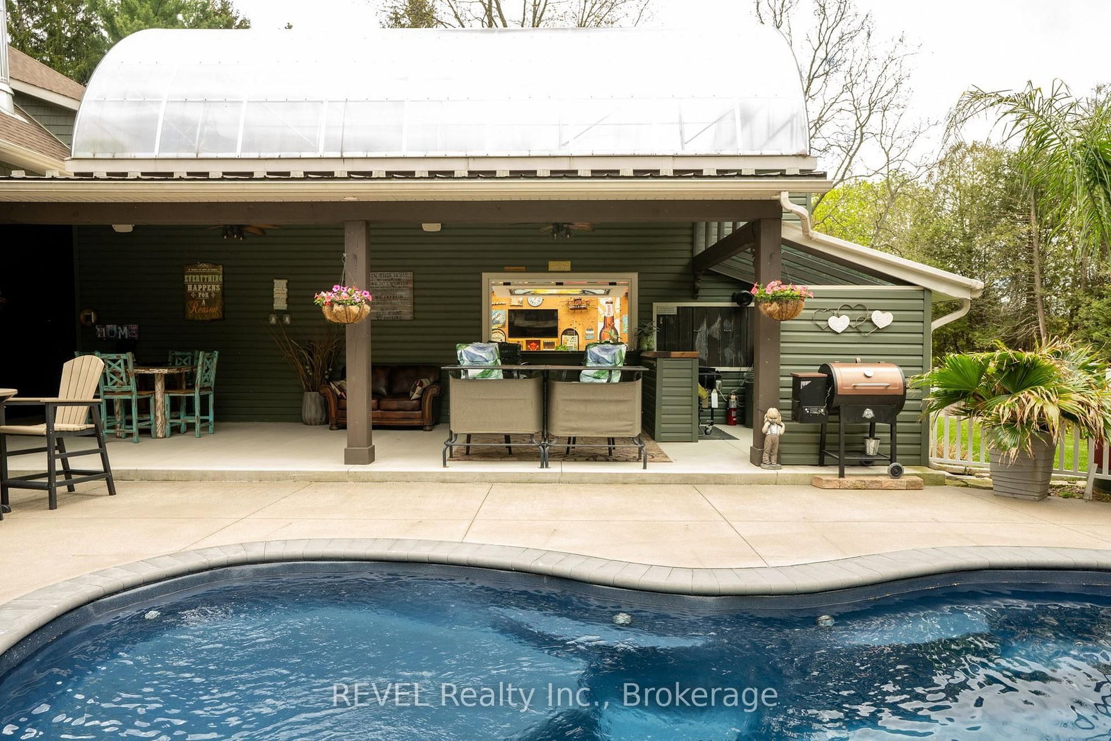 573 CANBORO Road • Pelham, ON photo 7