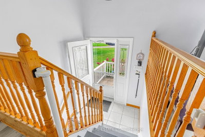 794 Comstock Crescent • Brockville, ON photo 5