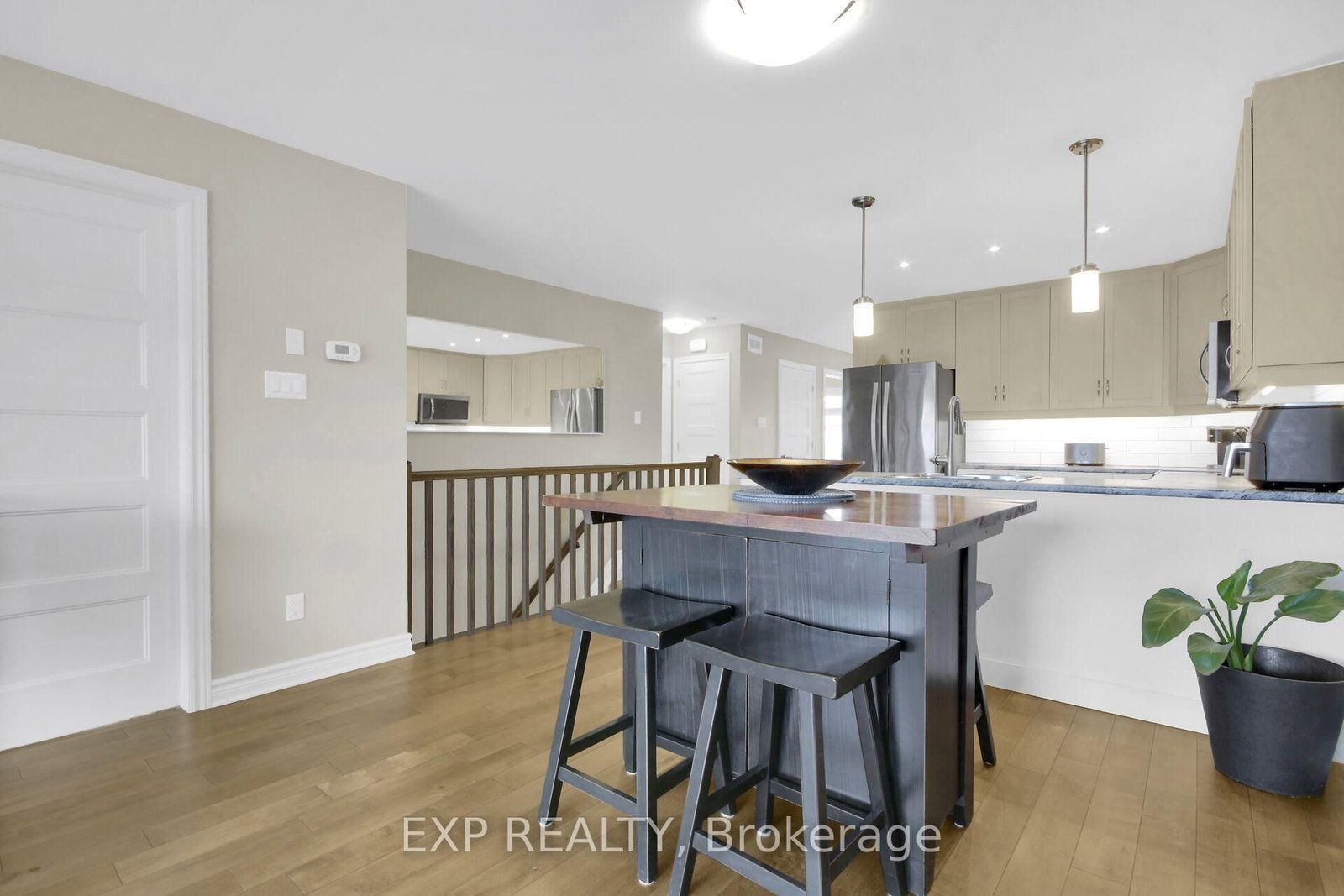 374 Honeyborne Street • Almonte, ON photo 13