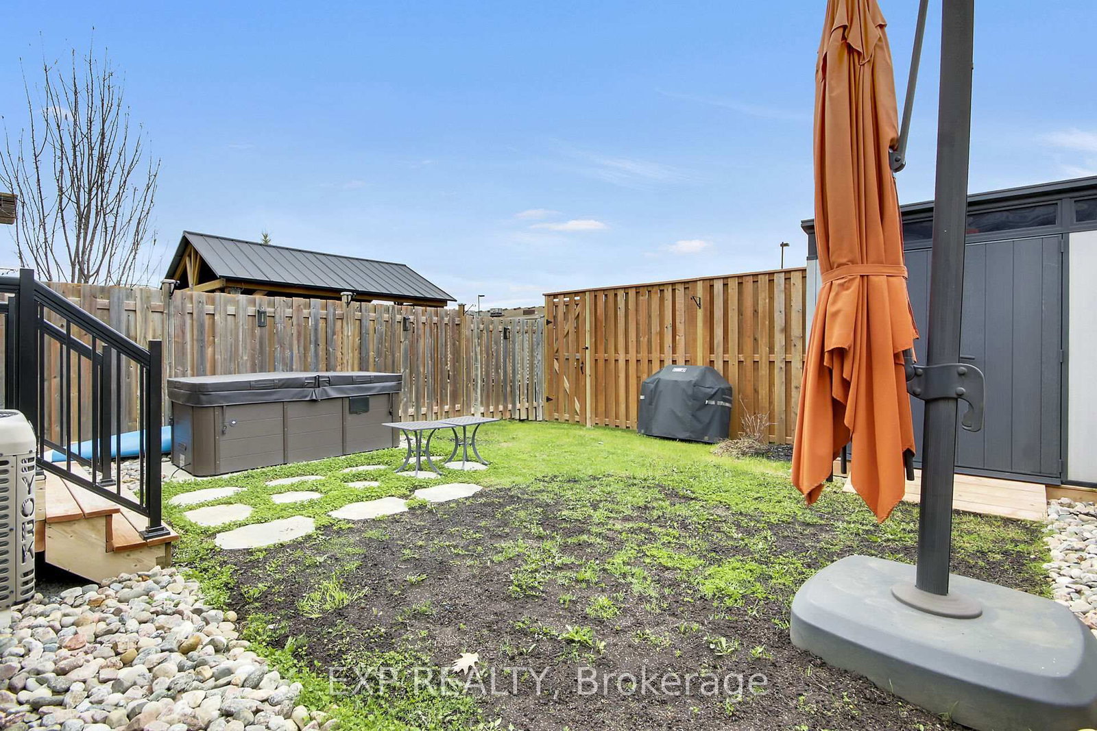 374 Honeyborne Street • Almonte, ON photo 44