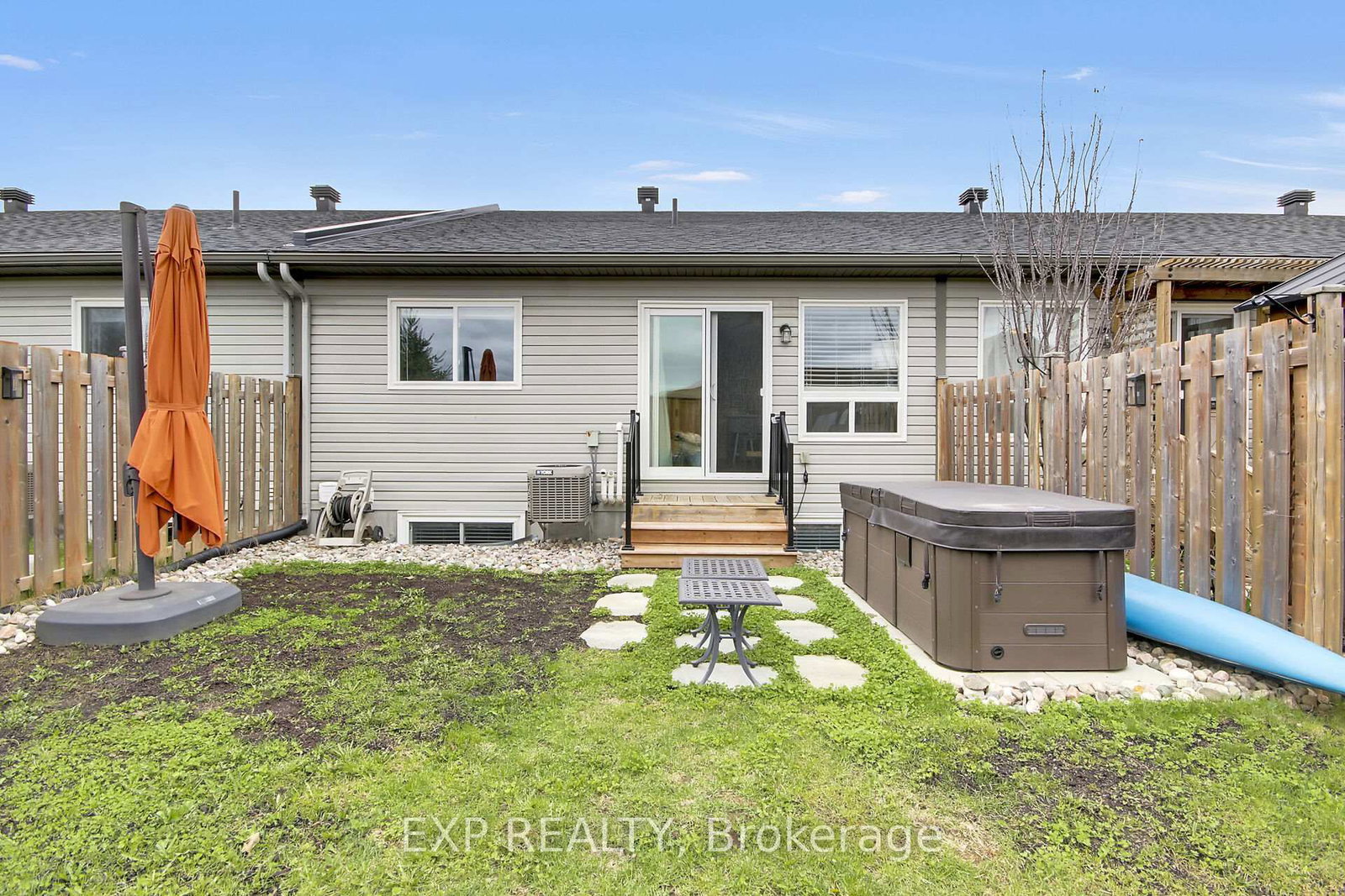 374 Honeyborne Street • Almonte, ON photo 46