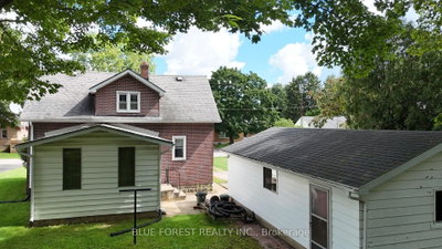 228 Flora Street • West Elgin, ON photo 4