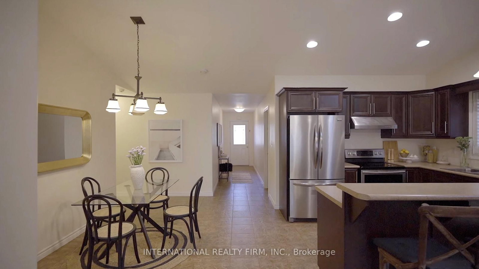 1795 Katella Avenue • Essex, ON photo 2