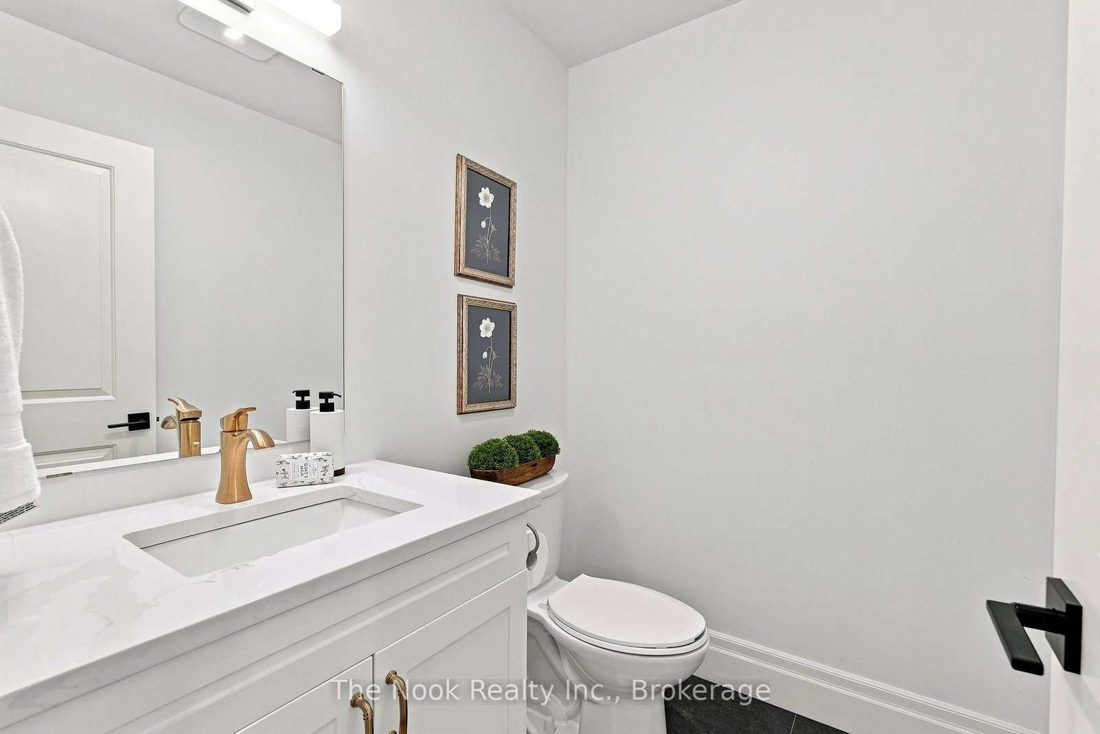 30 Campbell Crescent • Prince Edward County, ON photo 21