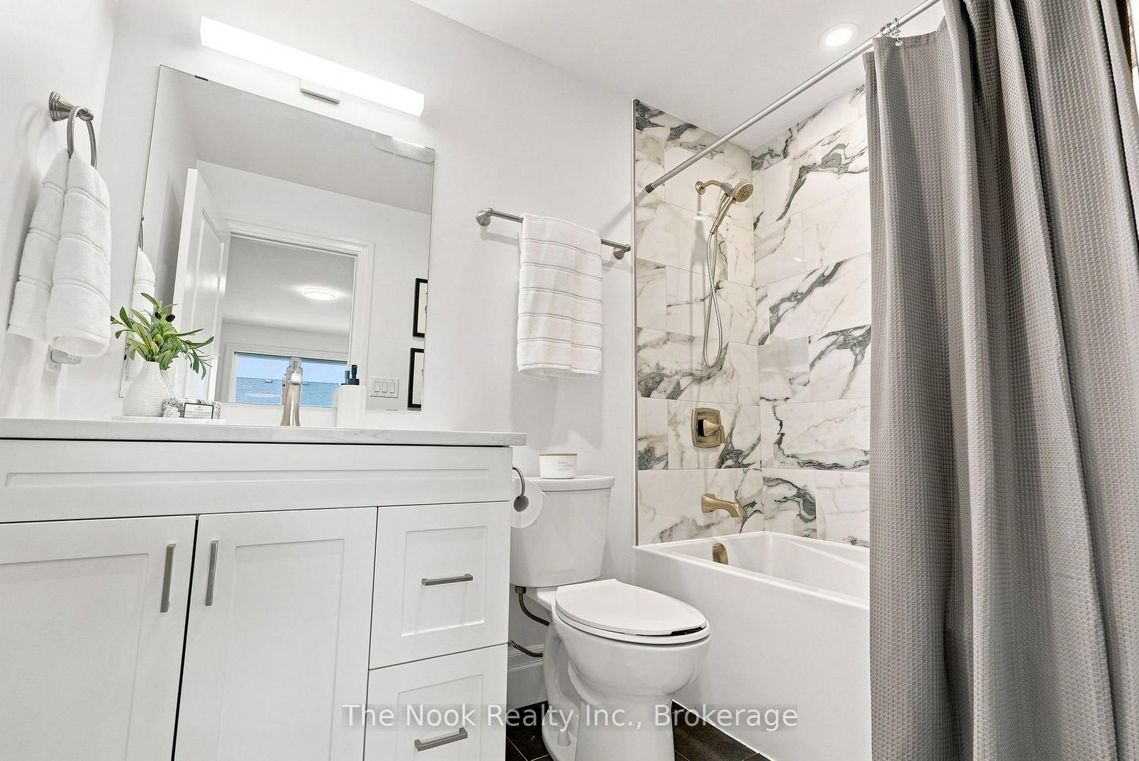 30 Campbell Crescent • Prince Edward County, ON photo 28