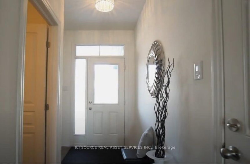 127 Hawkeswood Drive