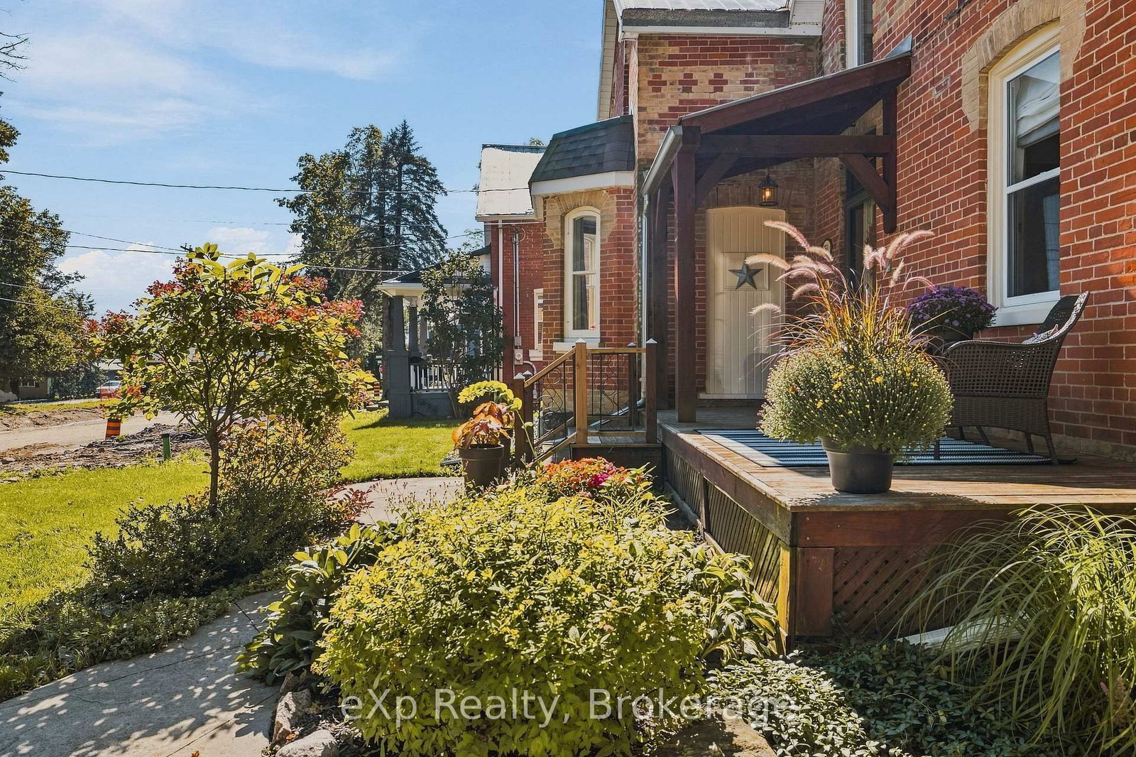 51 Osprey Street S • Southgate, ON photo 4