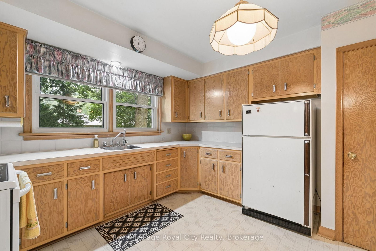 62 Rodney Boulevard • Guelph, ON photo 11