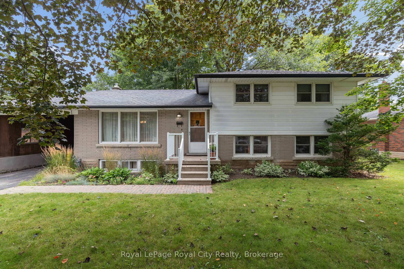 62 Rodney Boulevard • Guelph, ON photo 3